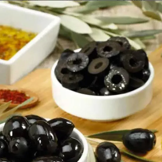 Baktat Dilimli Siyah Zeytin 8 kg Sofralık Salamura İşlem Görmüş Zeytin